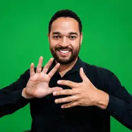 Álvaro, intérprete de Libras (BA)